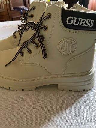 Botas Guess Brancas Tamanho 38