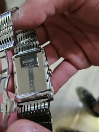 Orologio Gucci Rettangolare Nero e Argento