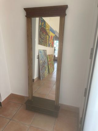 Mueble recibidor con espejo