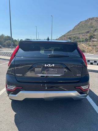 Kia Niro 1.6 GDi PHEV 135kW (183CV) Drive