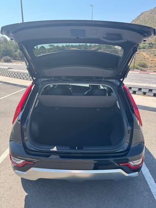 Kia Niro 1.6 GDi PHEV 135kW (183CV) Drive