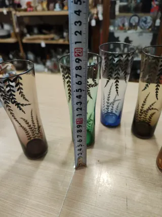 Vasos vintage antiguos de cristal