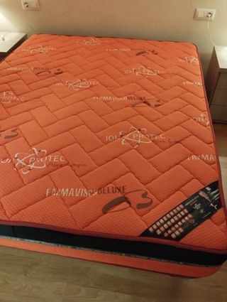 Somier metálico con láminas de madera