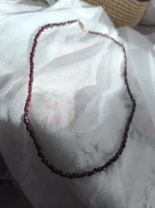 Gargantilla Granates Cierre Oro