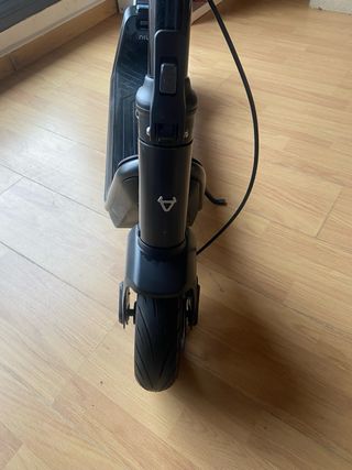 Patinete Eléctrico NIU Negro