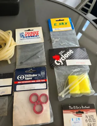 LOTE RC REPUESTOS VARIADOS NUEVOS