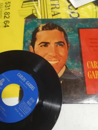 Lote 3 singles Carlos Gardel 1958