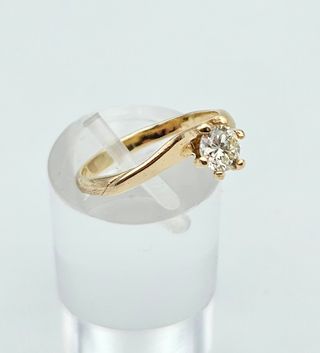 Anillo de Oro 18K Solitario Diamante, 2,27gr, T-12