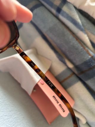 Óculos de Sol Miu Miu Castanhos