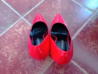 Zapatos de tacón Colourcherie rojos talla 36