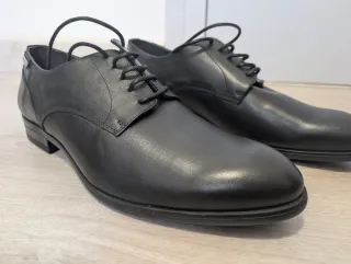 Zapatos de vestir Pikolinos negros