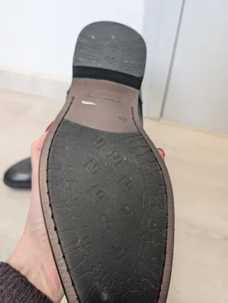 Zapatos de vestir Pikolinos negros