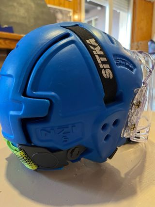 Casco Hockey Patines Sitka Talla S Azul Homologado