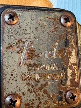 Guitarra Stratocaster