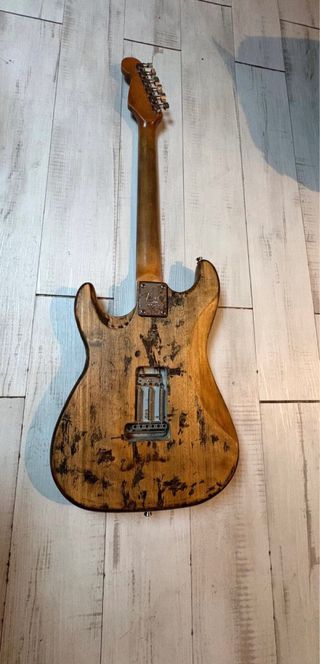 Guitarra Stratocaster