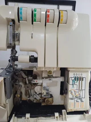 Máquina de coser Overlock Sigma