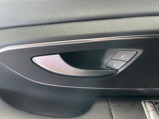 MERCEDES CLASE V 250D AUTOMÁTICA AVANTGARDE LARGA