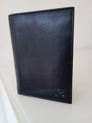 Cartera billetera de hombre en piel negra