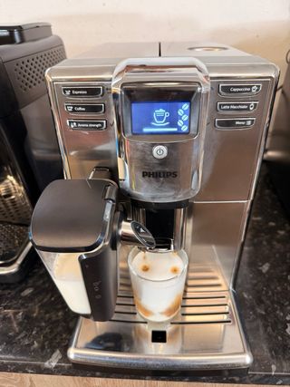 Cafetera Philips EP5335