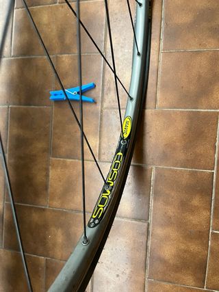 Bicicleta Orbea Carbono ligeramente negociable