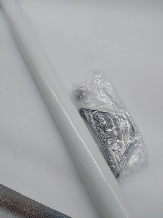 Amig - Gamba in Acciaio Regolabile Bianca Mod. 1 per Tavoli da Scrivania, Ufficio, Cucina o Sala da Pranzo con Regolazione Altezza 10 mm