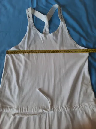 Calvin Klein, mono deportivo blanco