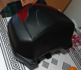 Baúl Yamaha 39L + Soporte NMAX