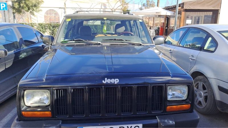 Jeep Cherokee 1999 - foto 1