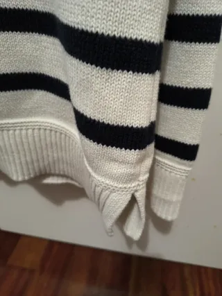 Jersey Lloyd's Rayas Beige y Negro