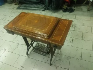 Máquina de coser Sigma antigua