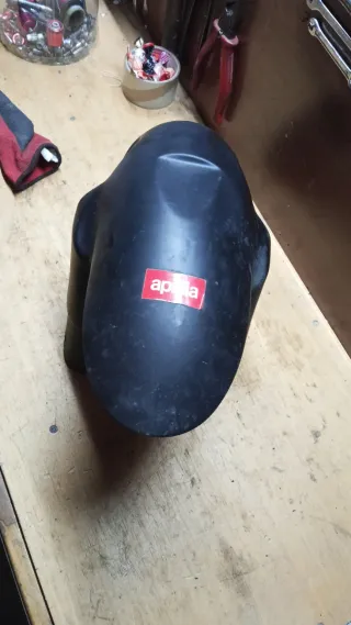 Parafango anteriore Aprilia RS 125 99/05