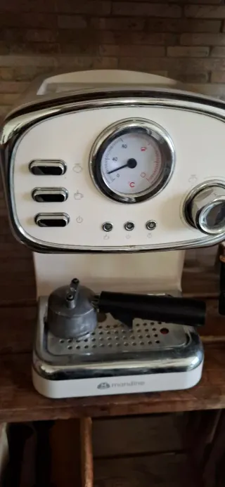 Cafetera Expreso Mandine