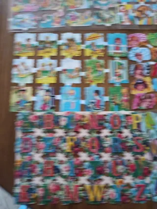 9 láminas de cromos troquelados