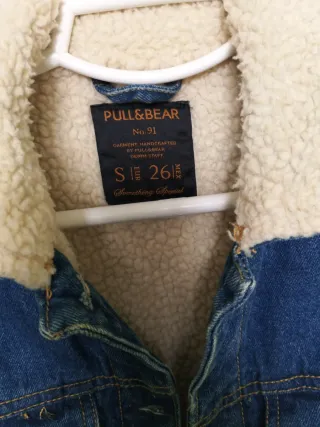 Cazadora vaquera Pull&Bear forrada borreguito