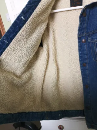 Cazadora vaquera Pull&Bear forrada borreguito