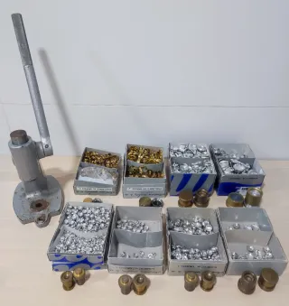 Máquina Forrar Botones Maher + Accesorios