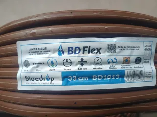 Tubería de goteo 2 rollos  Más accesori 200m etc