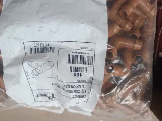 Tubería de goteo 2 rollos  Más accesori 200m etc