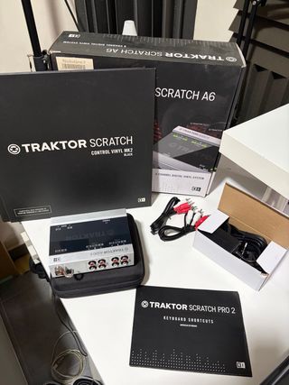 Traktor Audio 6 - Interfaz de Audio DJ