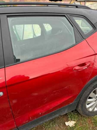 6F9833051E PUERTA TRASERA IZQUIERDA SEAT ARONA (K