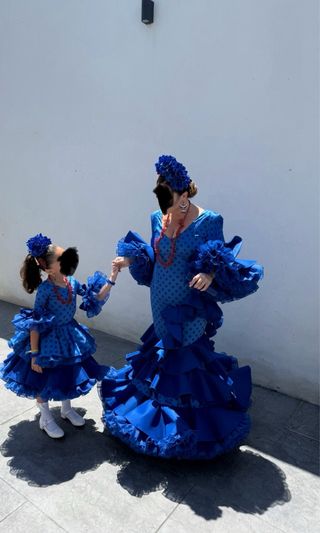 Traje de Flamenca azul con lunares