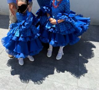 Traje de Flamenca azul con lunares