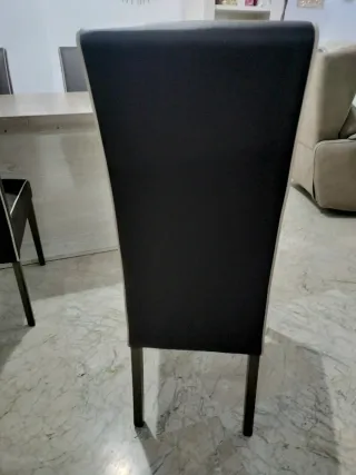 4 Sillas de salón piel y madera