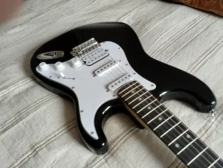 Guitarra Stratocaster Austin