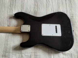 Guitarra Stratocaster Austin