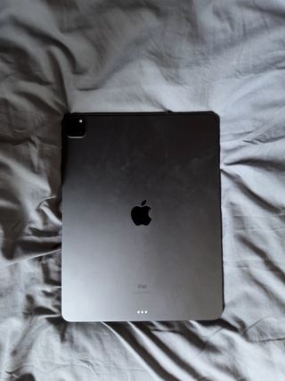 iPad Pro 12.9 5ª Gen 256GB Gris Espacial c Teclado