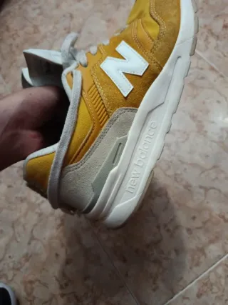 Zapatillas New Balance 997H Amarillas