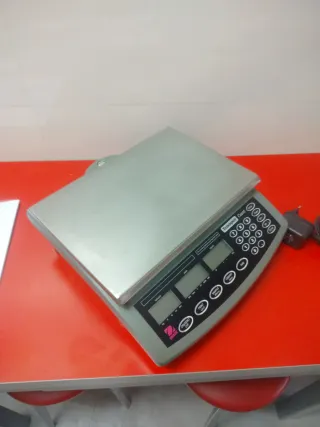 Báscula Trooper Count