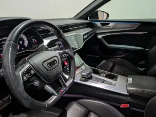 Audi A6 55 TFSI-E 367cv Competition look S6