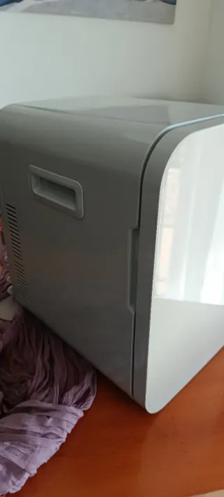 Nevera Cecotec Bolero 20L Beige